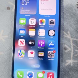 Working Excellent. Hairline Crack.  Check Pics 