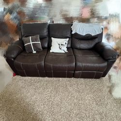 Reclining Sofa/ Recliner