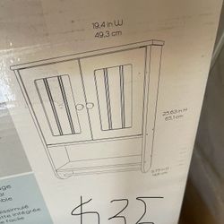 Excellent Condition Restroom Cabinet