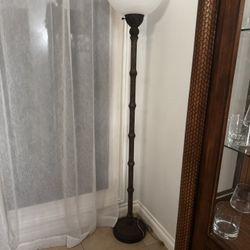 2 Pole Lamp