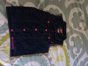Hello Kitty vest size 6