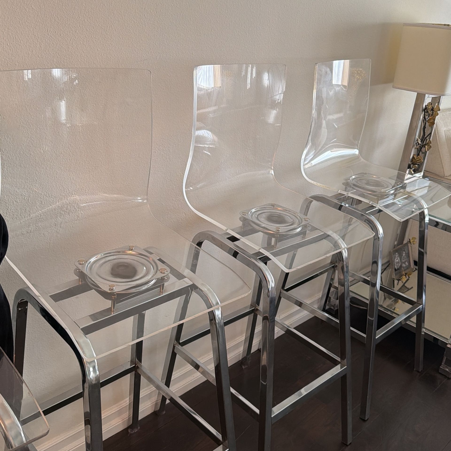 4 Acrylic Bar Stools