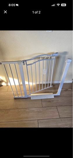 Used metal baby gate