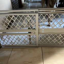 Paws Portable Pets Gate
