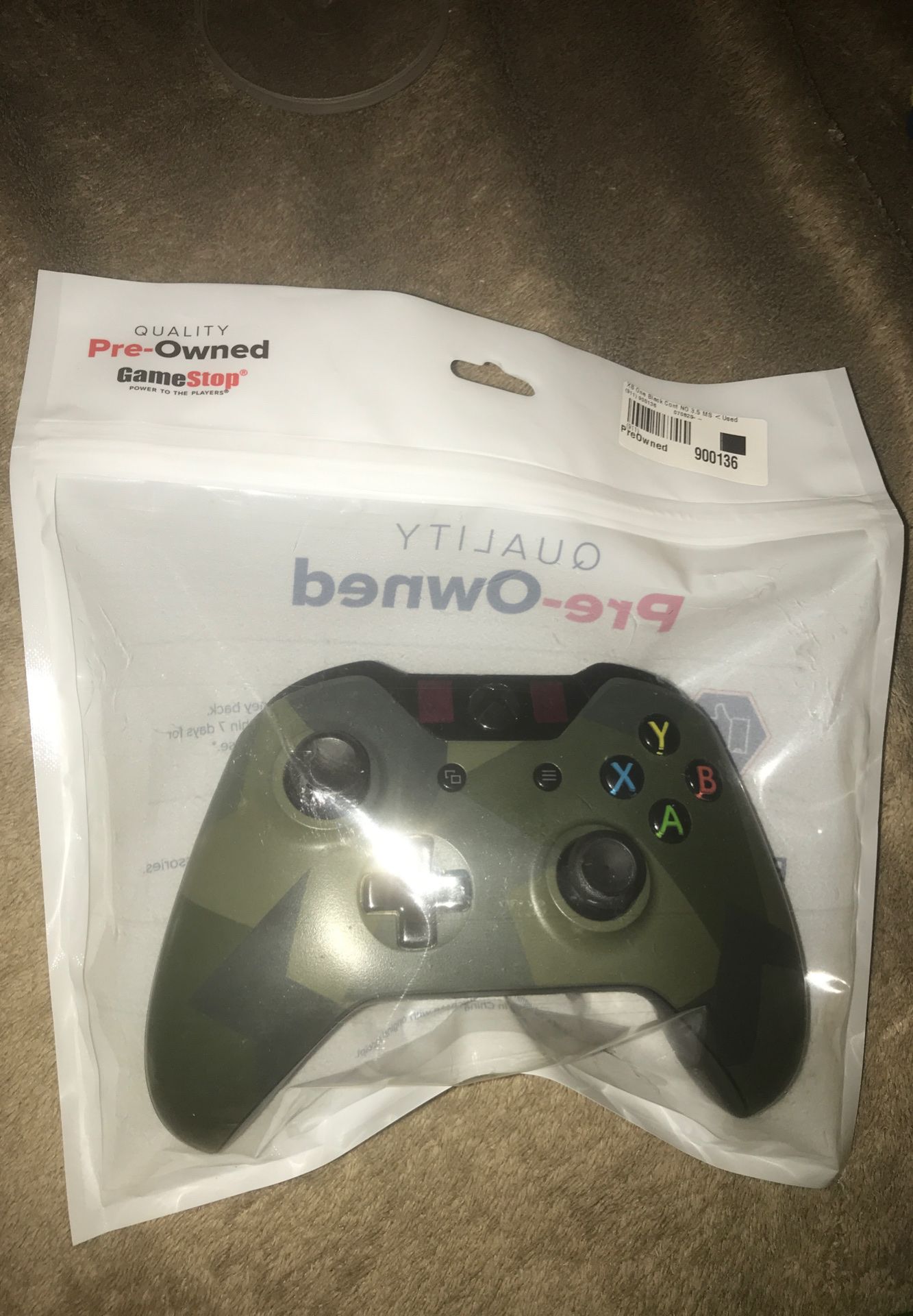 Xbox one (controller 4 games )