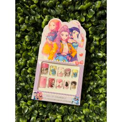 KPop demon hunter girls nails