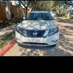 2015 Nissan Pathfinder