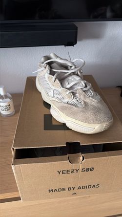 YEEZY 500 Blush Sz. 9.5