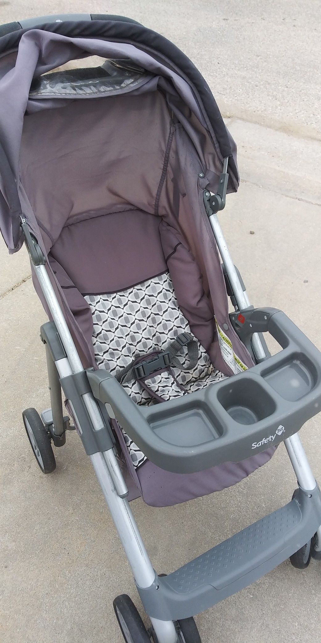 Safety 1st stroller