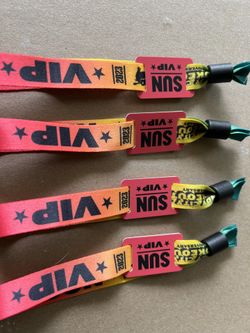 VIP Windy City Sunday Zac Brown $400 OBO