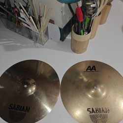Sabían Hihats And Crash