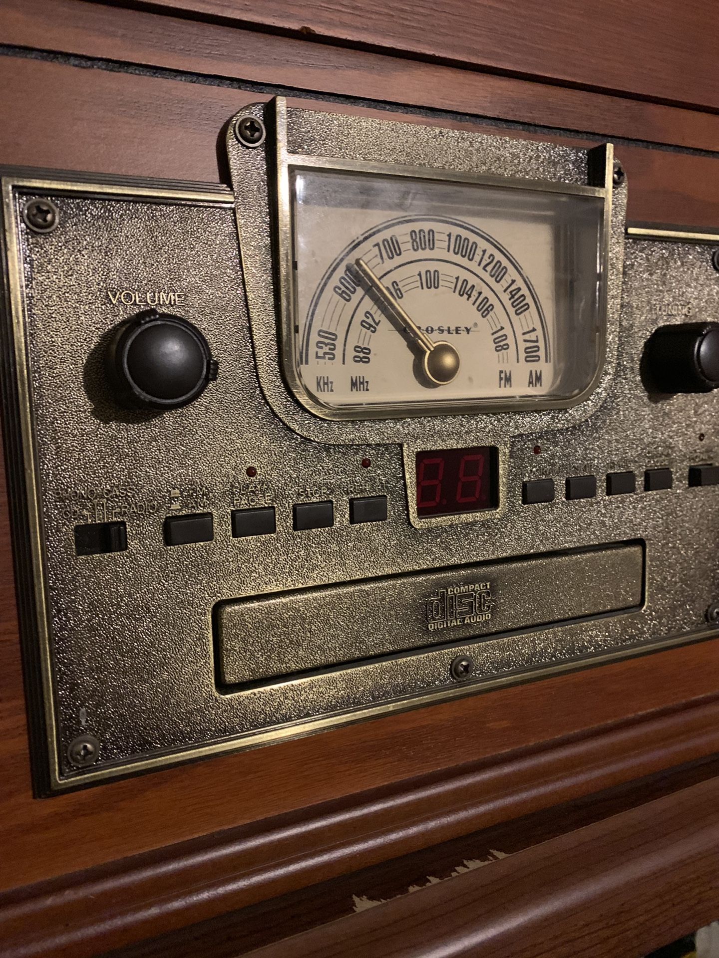 Crosley Brand 4 in 1: record, tape, cd, and radio