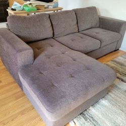 Pull Out Couch With Storage 