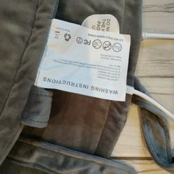 Heating Blanket. New.