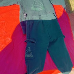 Toddler Reebok  outfit size 3