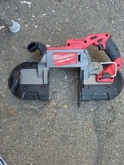 Milwaukee 18v band saw