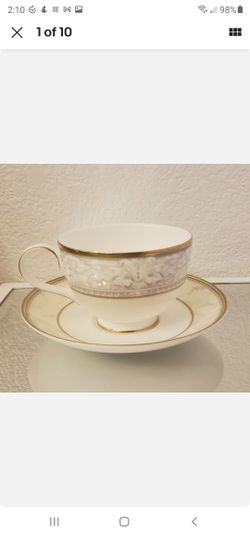 Royal Doulton Naples Platinum Tea Cup & Saucer