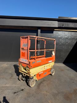 JLG 1930 Scissor Lift