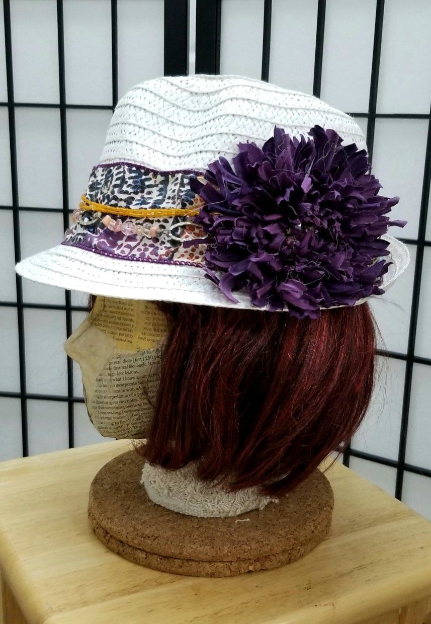 Assorted Fashion Hats