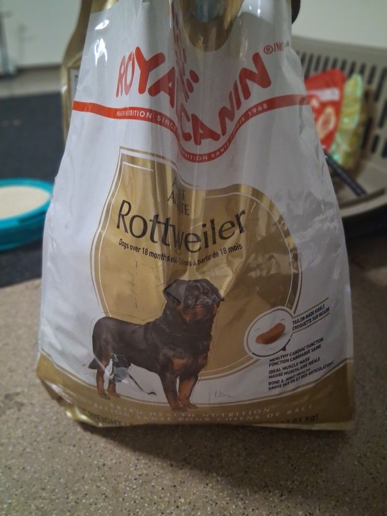 Royal Canin in Dog Food