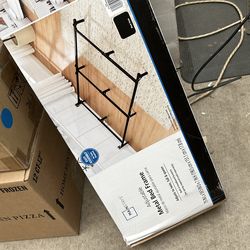 Mainstays 7" Twin/Full/Queen Size Adjustable Metal Bed Frame, Black, BOX SPRING REQUIRED (SOLD SEPARATELY)