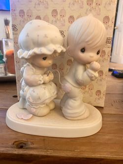 Precious moments By  Enesco 