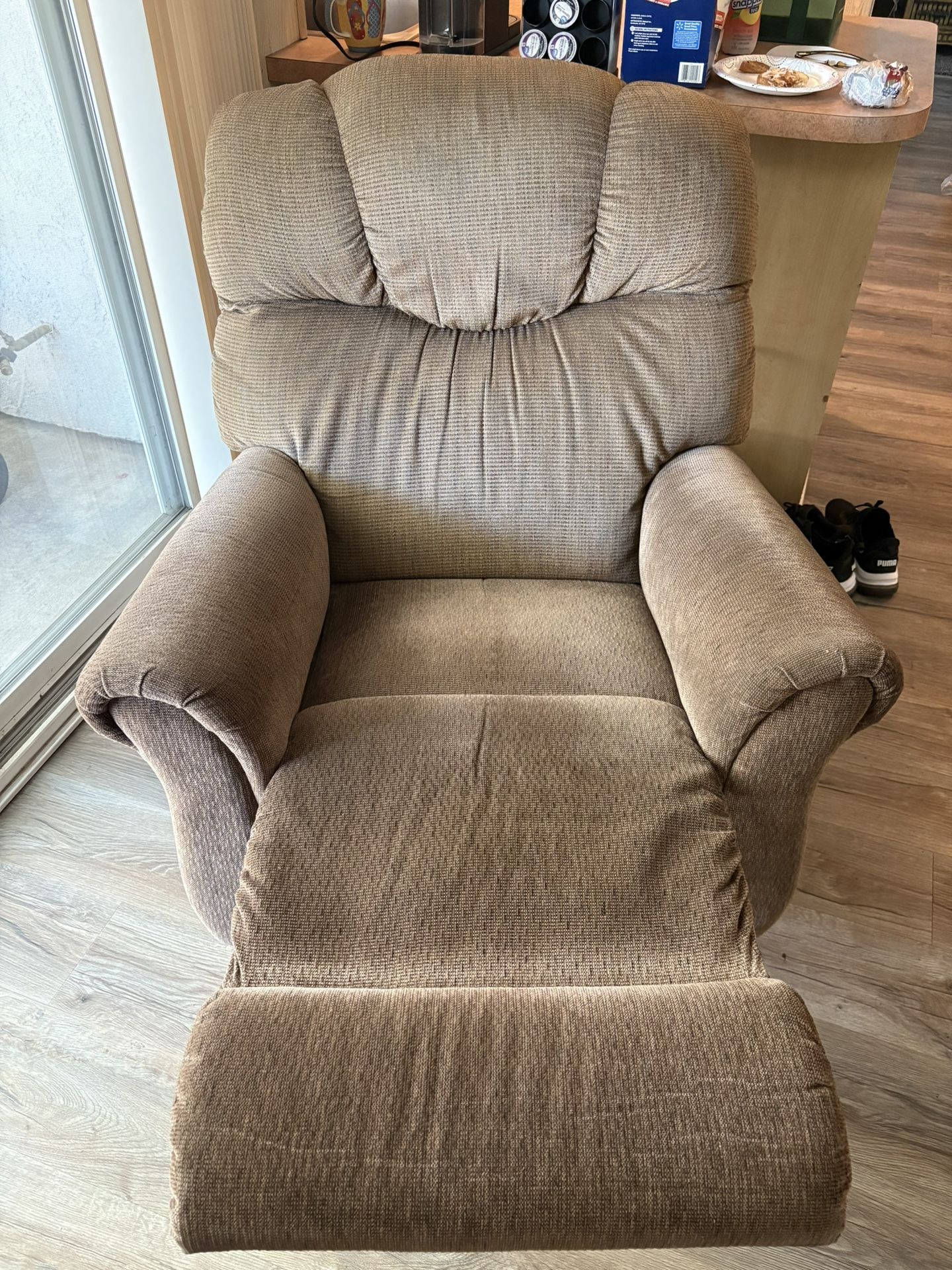 Free Recliner