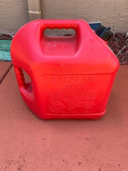 BLITZ 5 Gallon Gasoline Comtainer