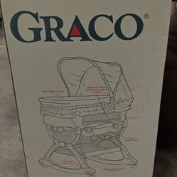 Graco Baby Bassinet 