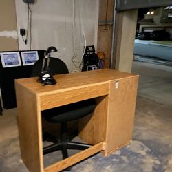 Desk Chair And Lamp