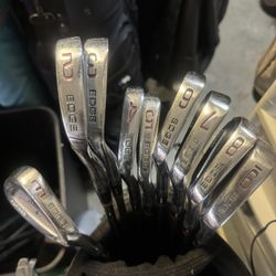 Hogan Edge Irons 9 Pc Set In RH