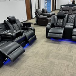 NEW POWERED RECLINING SOFA AND LOVESEAT WITH FREE DELIVERY