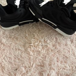 LV Skate