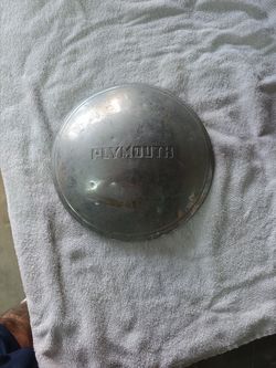 Plymouth Hub Cap