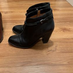 Frye Size 11 Bootie In Black 