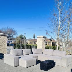 Free Delivery 🚚 LaneyPark Modular Sectional Couch