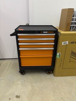 NEW WITH KEYES Shop GEARWRENCH 26 in. 5-Drawer GSX Series Rolling Tool Cabinet