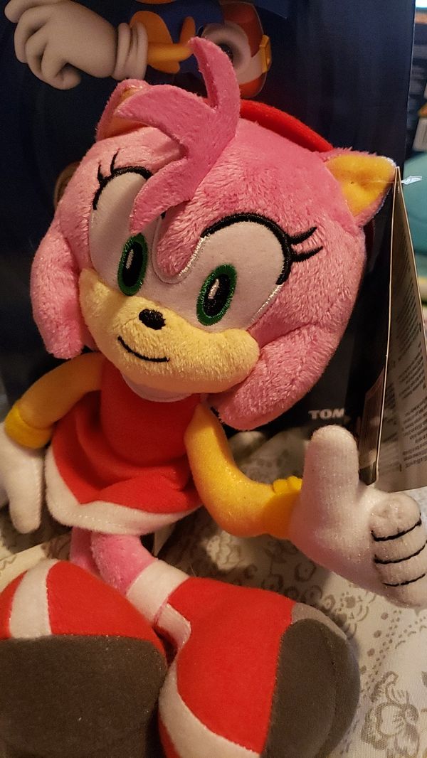 Tomy Sonic the Hedghog Amy Plush for Sale in Houston, TX - OfferUp