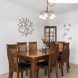 Dining Set w/expandable Table. 6 Chairs. 1 Corner Display Case 