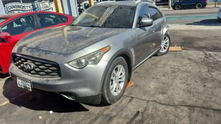 2010 fx35 parts only