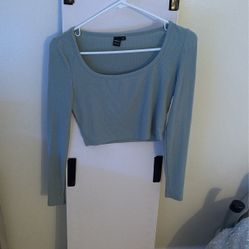 Green Cropped Long Sleeve