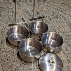 Camping food travel container