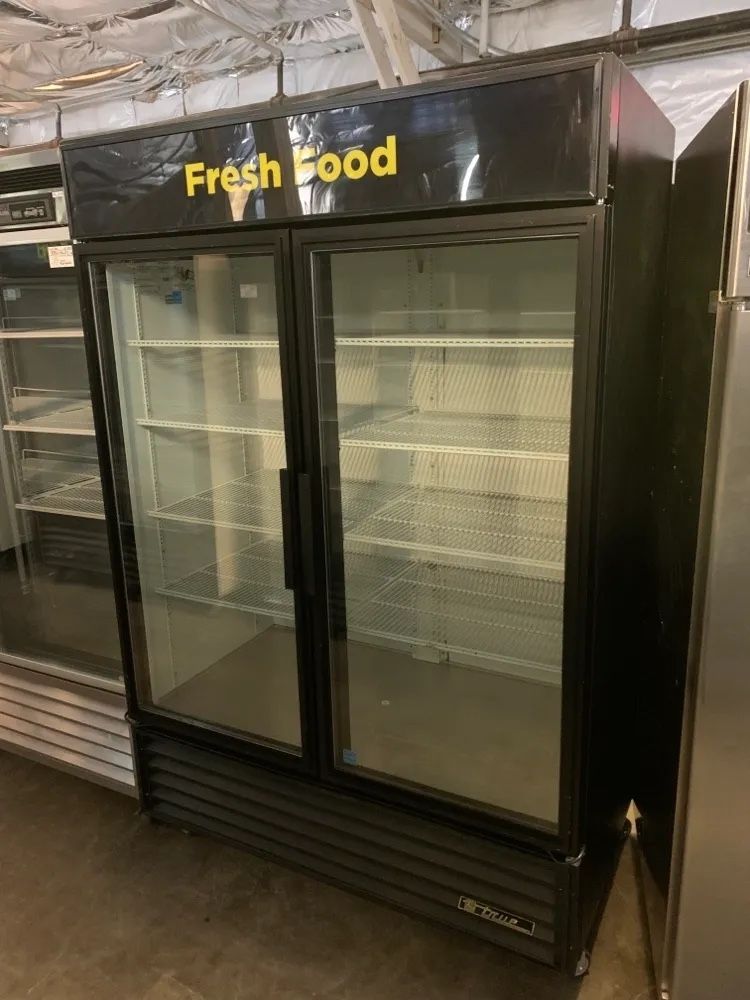 TRUE GDM-49-LD Two Glass Door Refrigerator