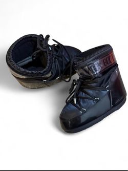 Icon low glance black satin moon boots