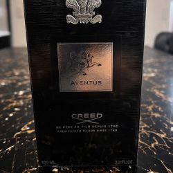 *Best Offer* Creed Aventus 
