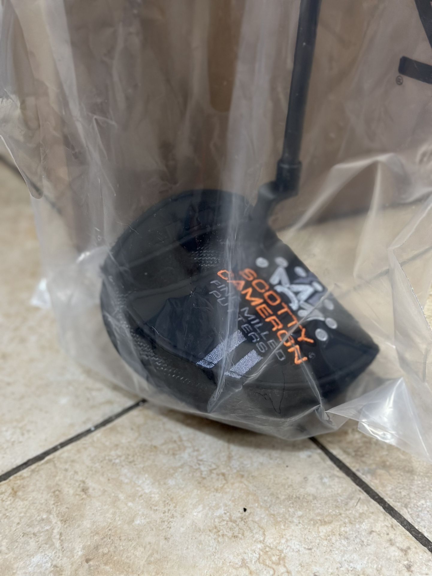 Scotty Cameron H24 Limited Phantom 9.2 Holiday 2024 Putter 