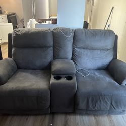 Reclinable Couch