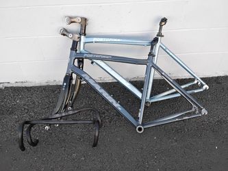 Matching His/Hers MARIN framesets with extras