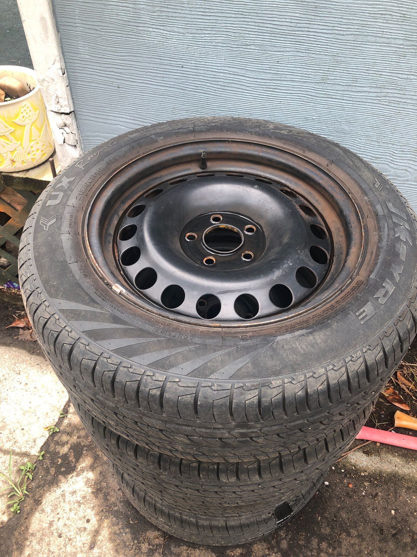 215/60R16 tires