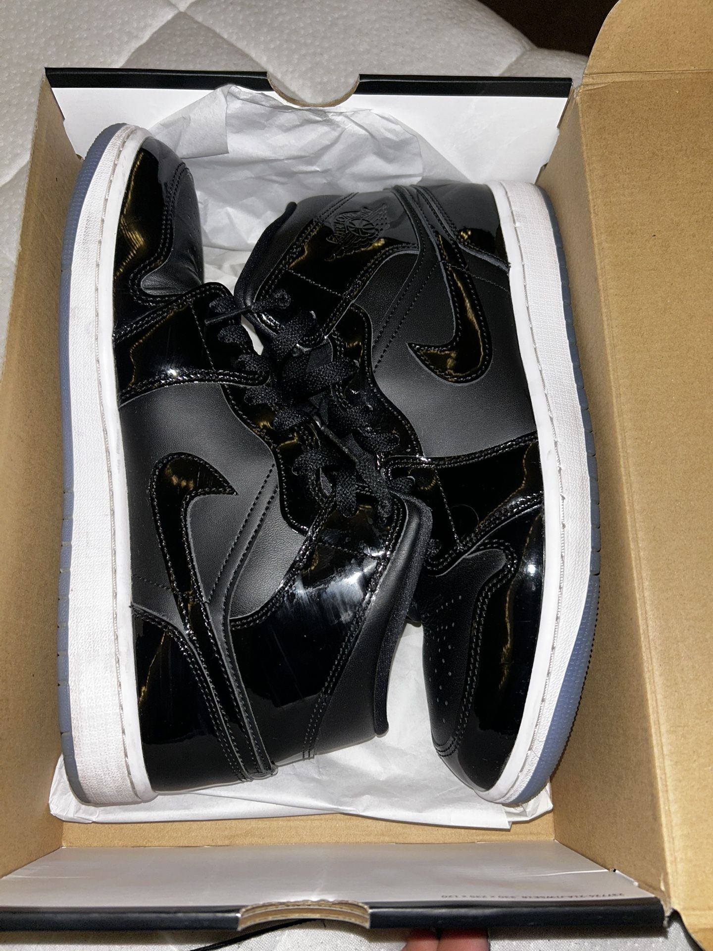 Air Jordan 1 Mid